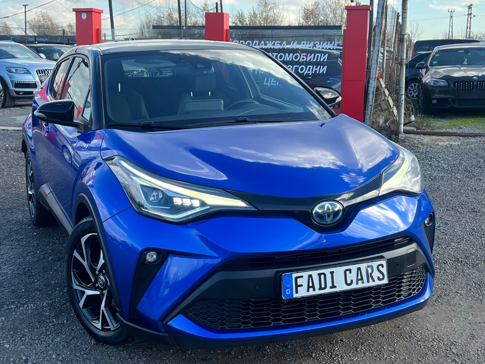 Toyota C-HR 2.0 HYBRID 184K.C BI COLOR LED ГЕРМАНИЯ - изображение 4