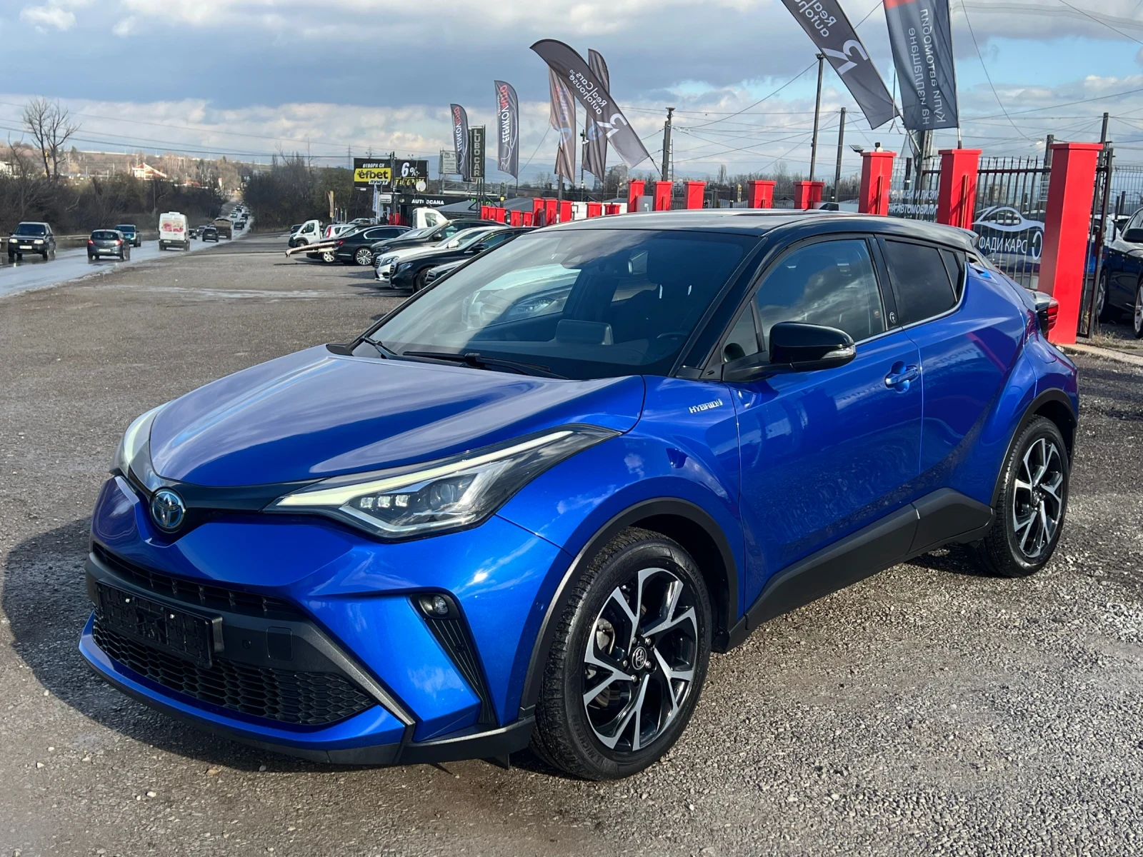 Toyota C-HR 2.0 HYBRID 184K.C BI COLOR LED ГЕРМАНИЯ - изображение 8