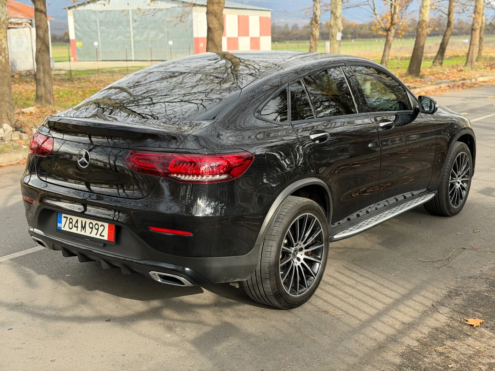 Mercedes-Benz GLC 300 Amg line* Coupe* Burmeister* Headup* Шибедах* 4mat - изображение 4