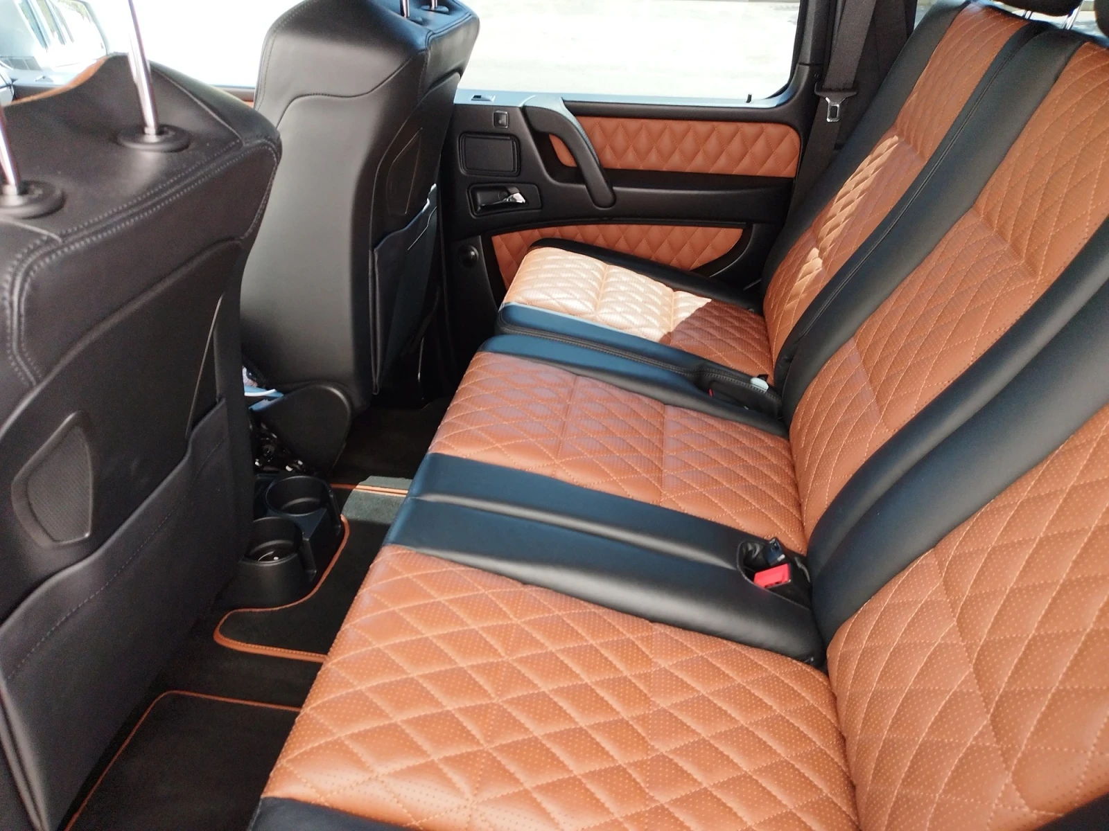 Mercedes-Benz G 63 AMG, снимка 12 - Автомобили и джипове - 54134780