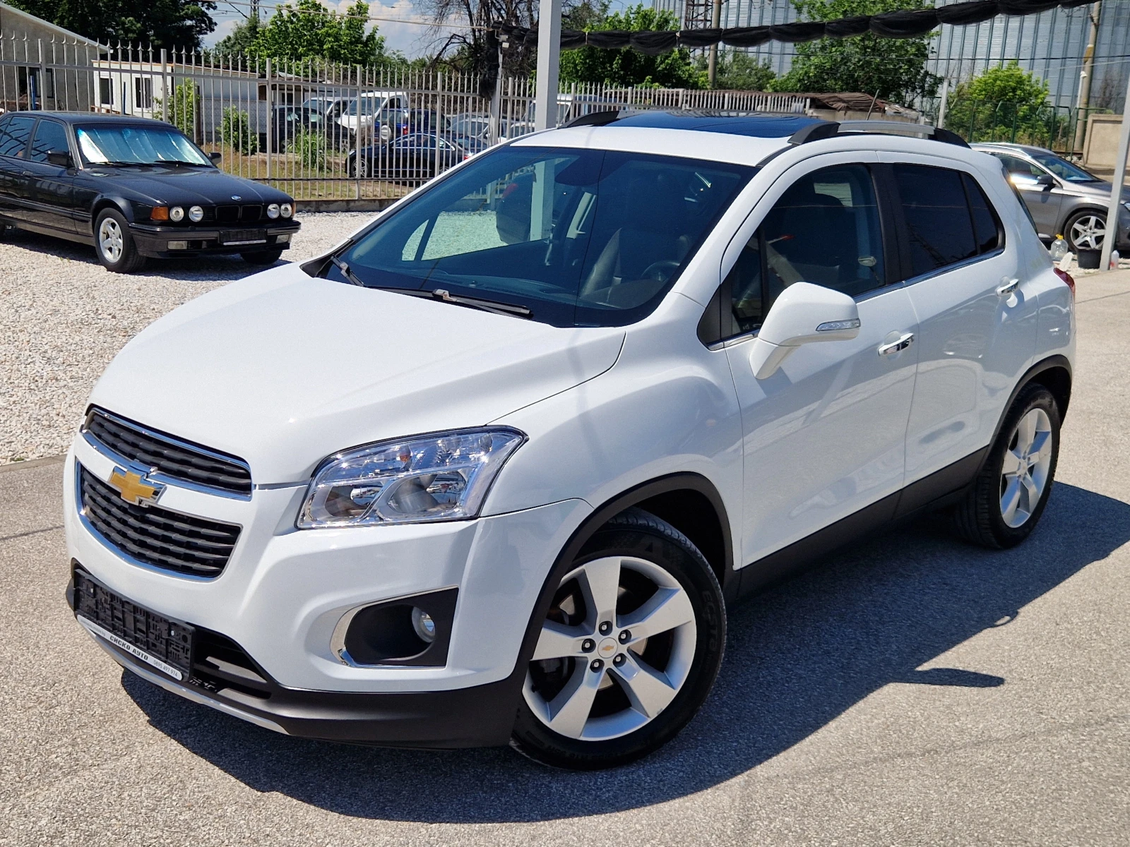 Chevrolet Trax 1.7d AUT* CAMERA* KOJA* LUK* NAVI* PDC* LIMITED, снимка 3 - Автомобили и джипове - 54852941