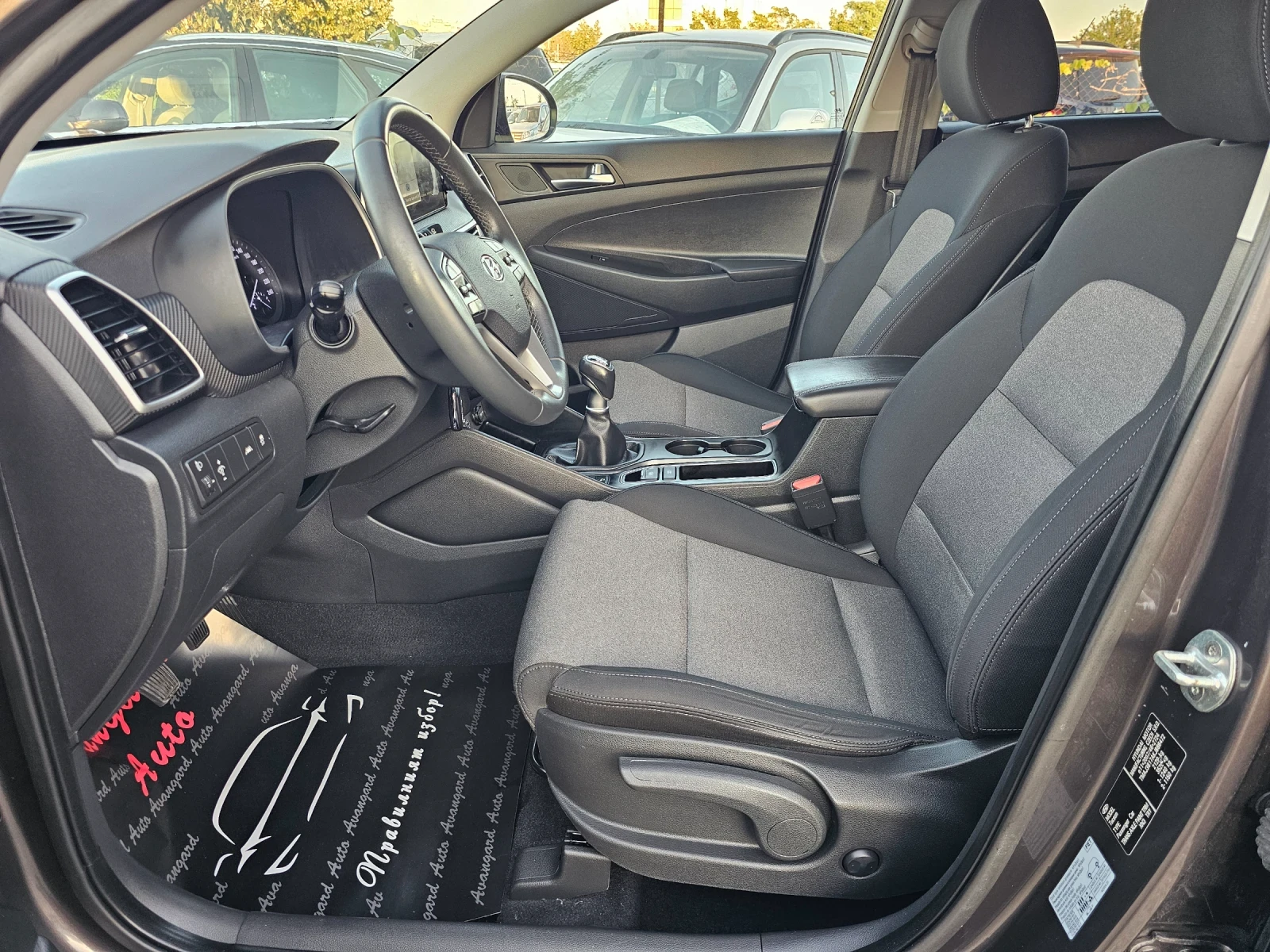Hyundai Tucson 1.6CRDI, 116к.с., Facelift , снимка 8 - Автомобили и джипове - 55619459