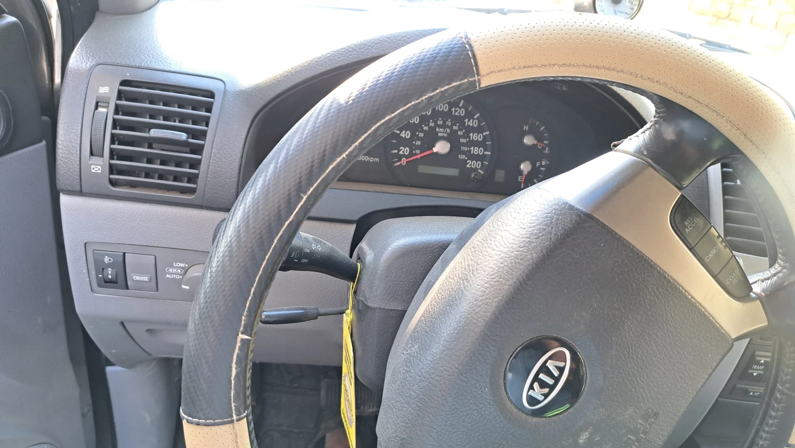 Kia Sorento, снимка 6 - Автомобили и джипове - 55979427