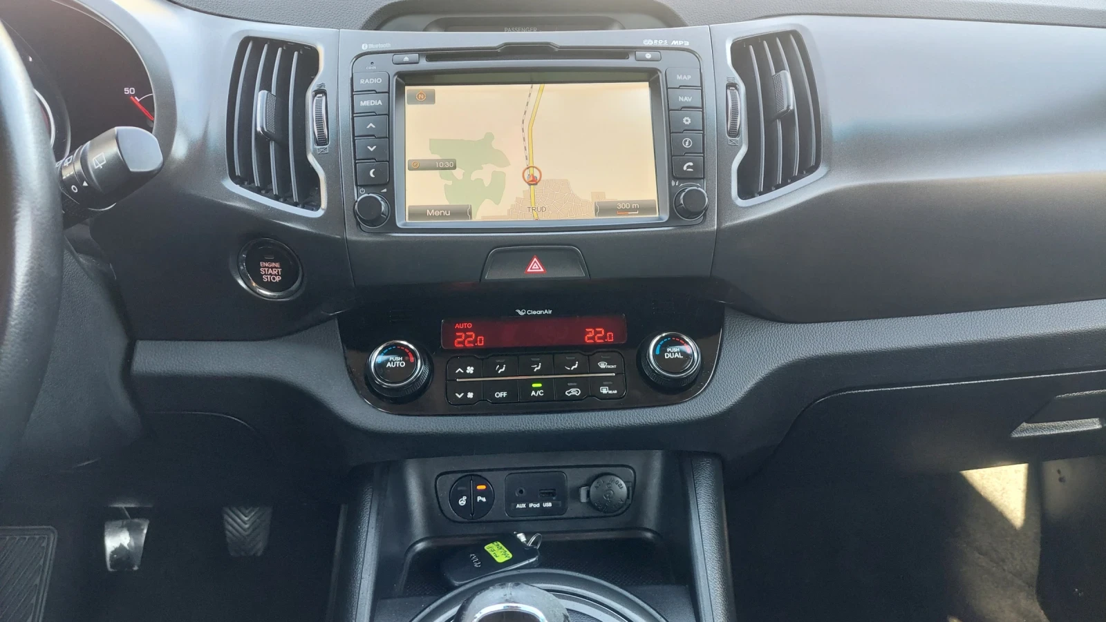 Kia Sportage 1.7 FULL EKSTRI, снимка 13 - Автомобили и джипове - 56372476