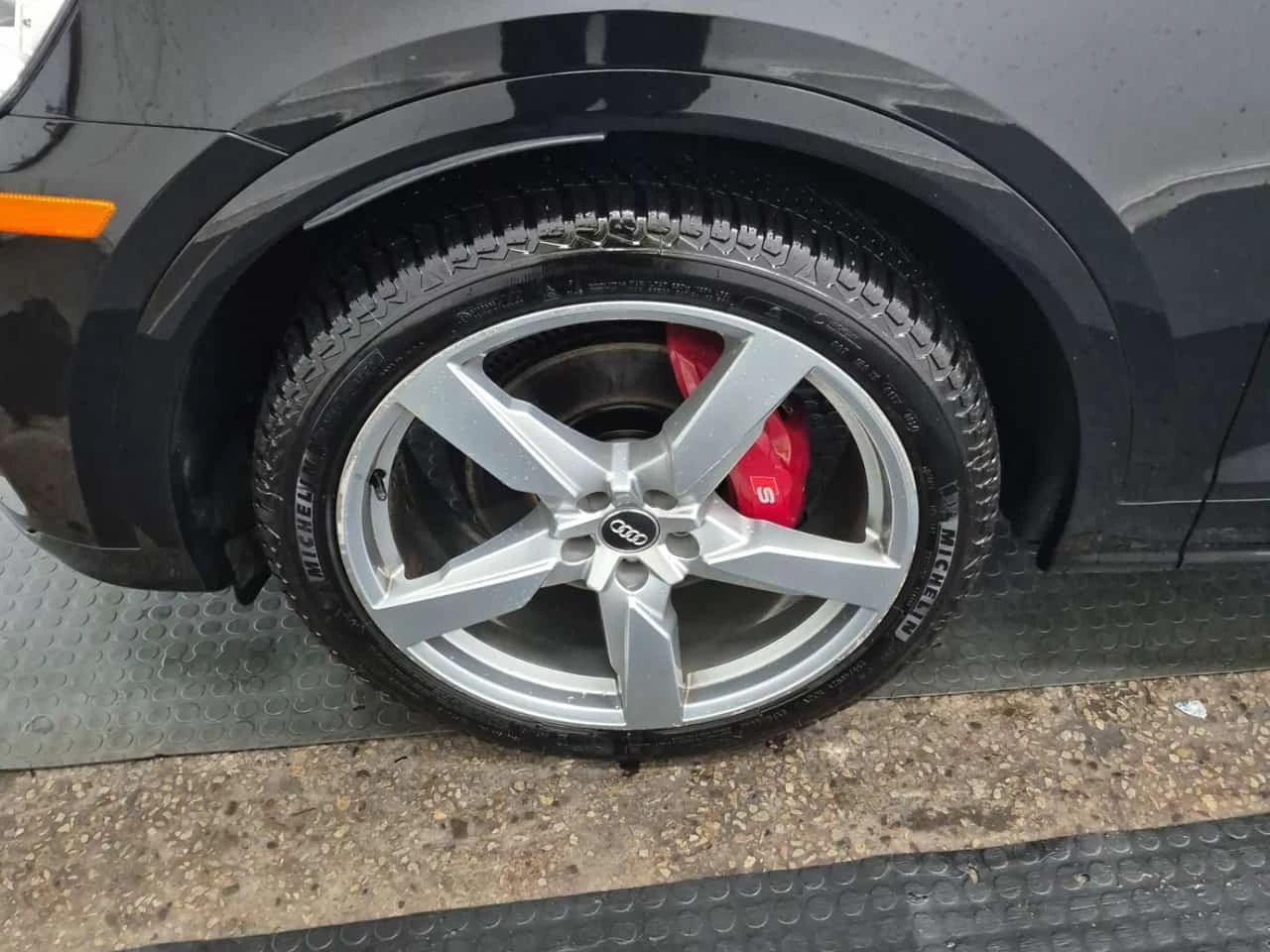 Audi SQ5 3.0 Tfsi Quattro Technik  CARFAX | Mobile.bg � ����������� 4
