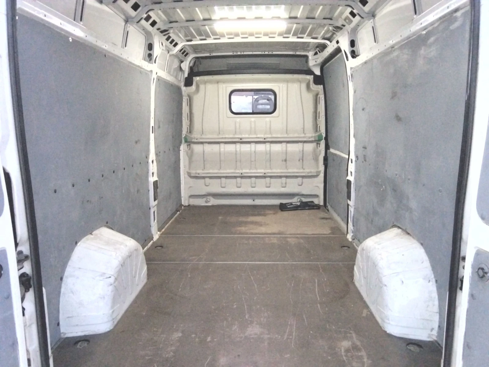 Peugeot Boxer 2.0hdi/Италия, снимка 9 - Бусове и автобуси - 54814340
