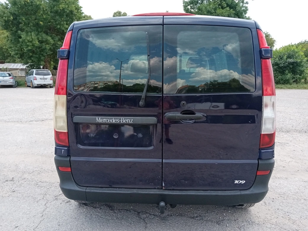Mercedes-Benz Vito 109 CDI Климатик, снимка 9 - Бусове и автобуси - 55575074