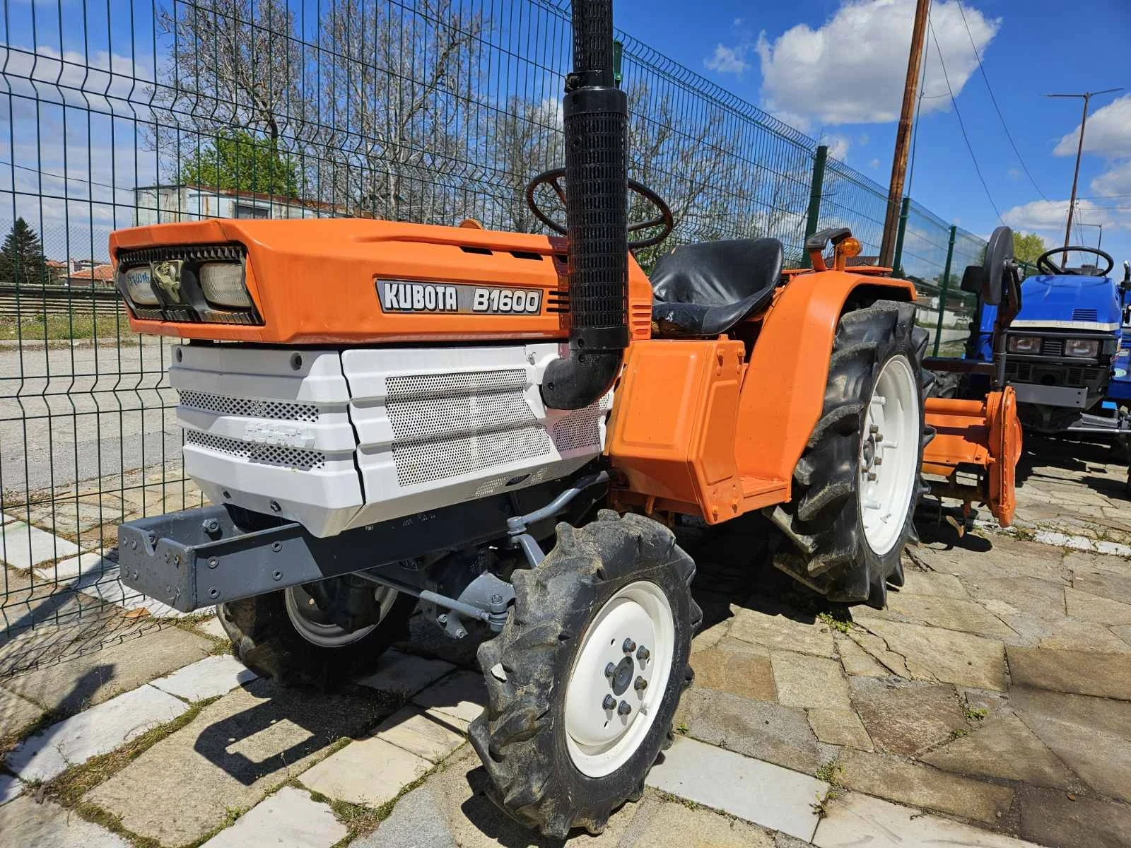  Yanmar KUBOTA-B1600, 4x4 | Mobile.bg   1