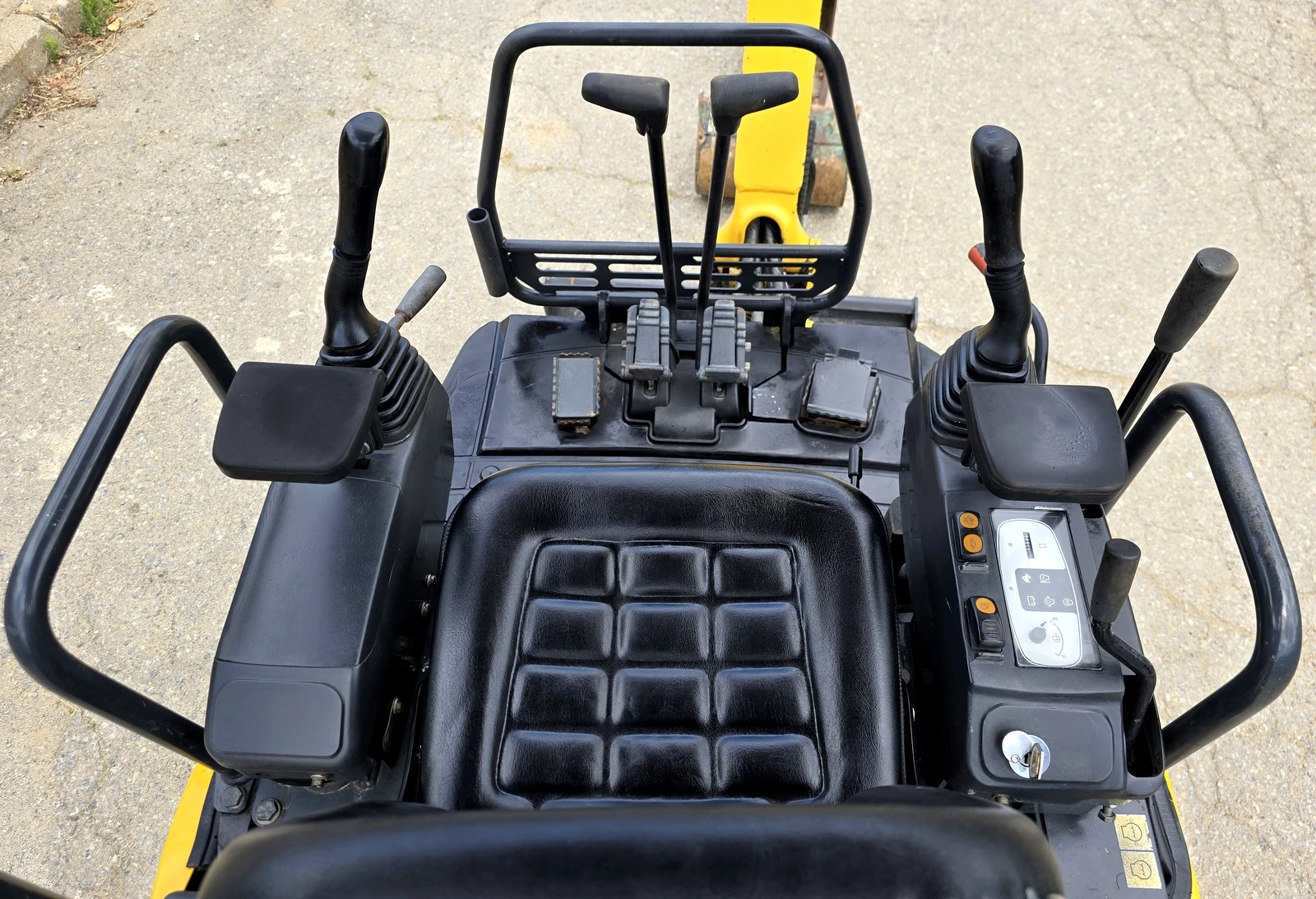 Багер Komatsu PC16R HOB BHOC!!! - изображение 10