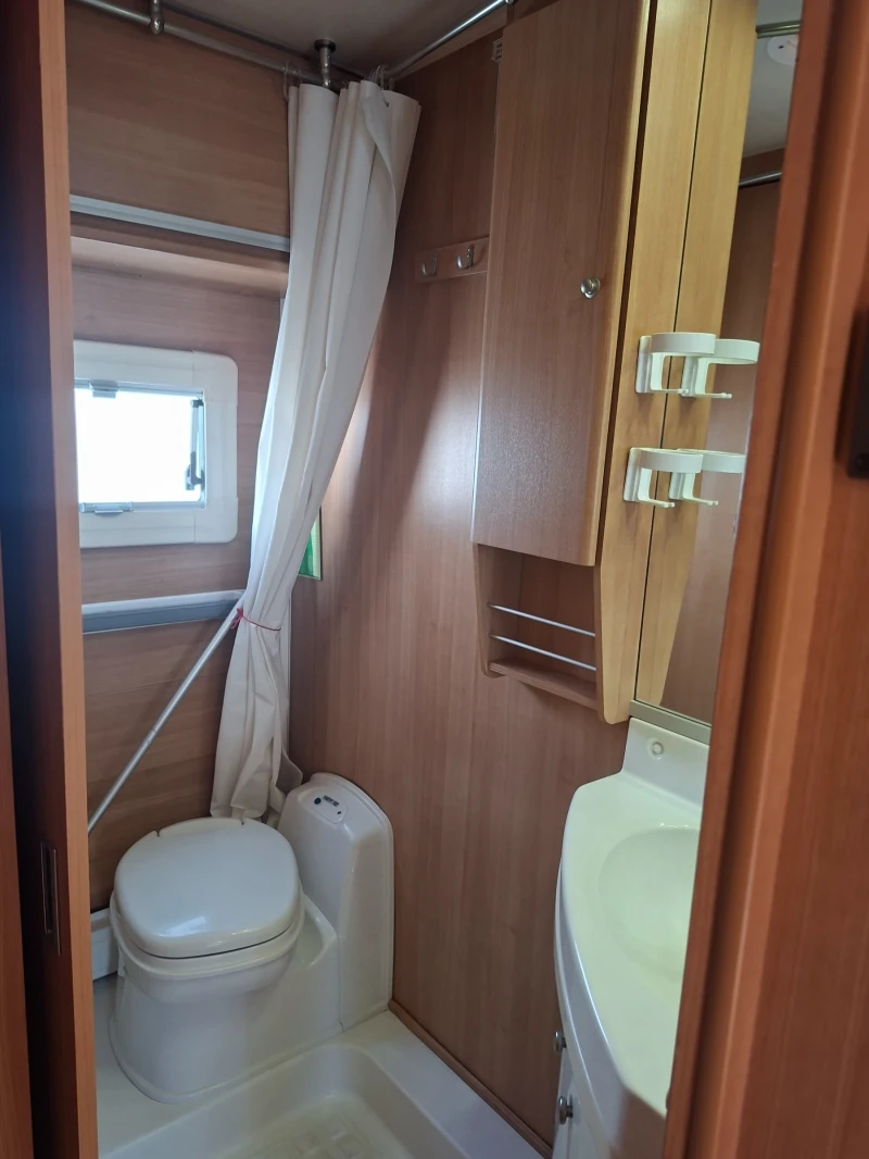 Каравана Други Cabby 61 Шведска зимна каравана, снимка 17 - Каравани и кемпери - 52597835