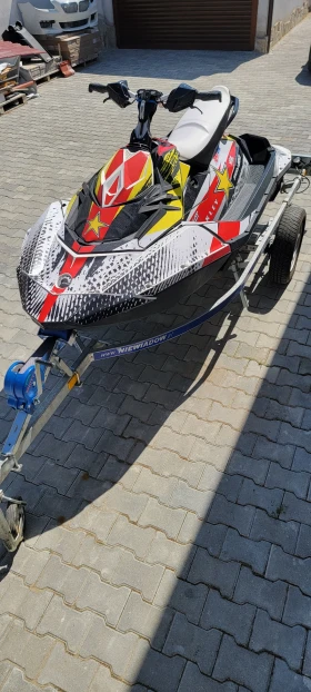 Обява за продажба на Джет Bombardier Sea Doo SPARK TRIXX 2UP ~17 000 лв. - изображение 2