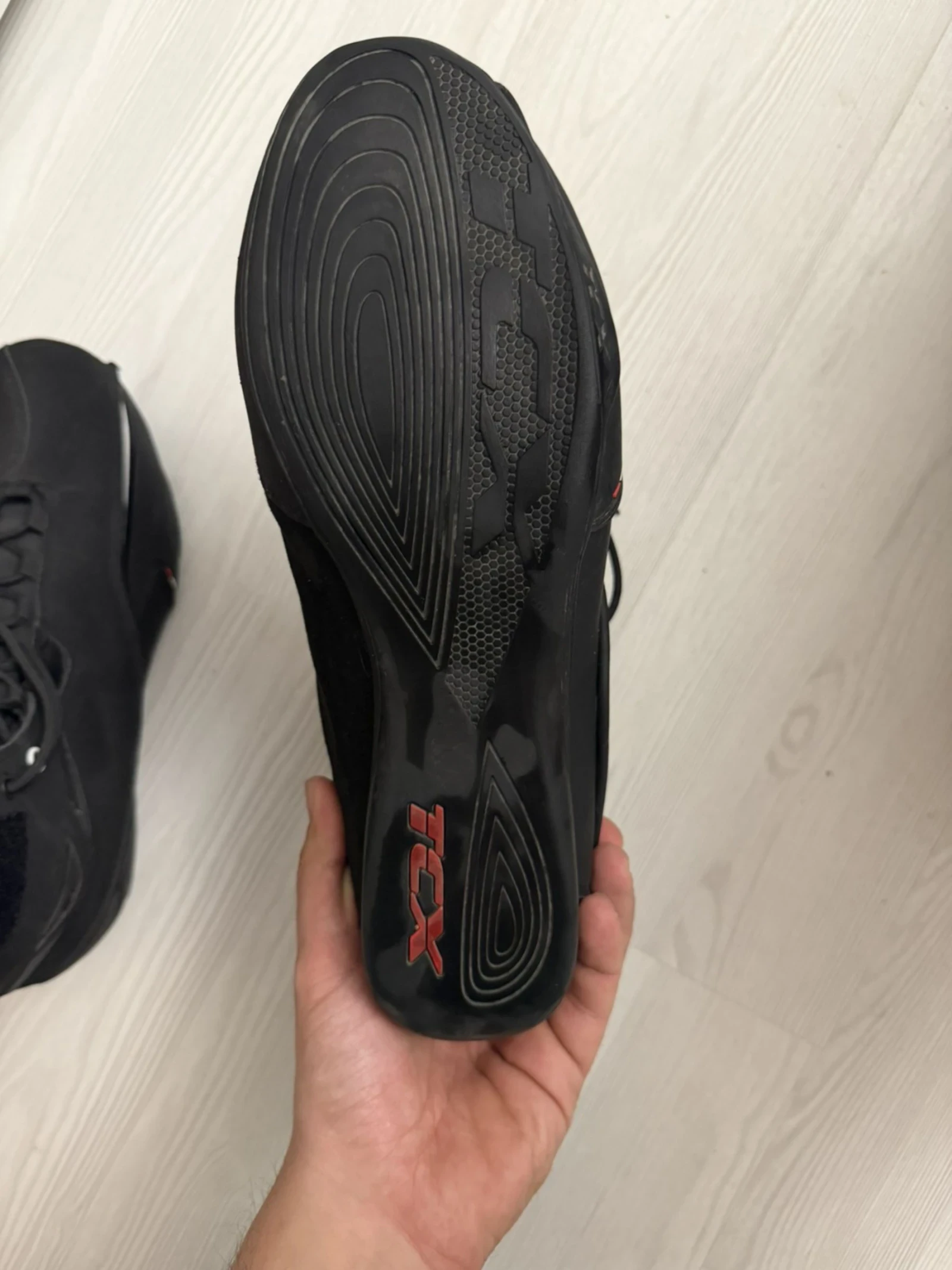 ����� ���� ������ TCX | Mobile.bg � ����������� 5