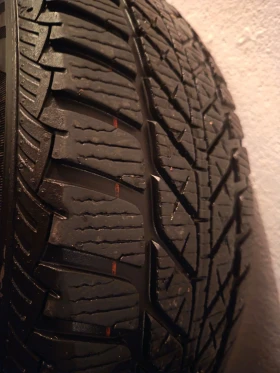 Гуми Зимни 195/60R16, снимка 1