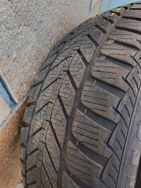 Гуми Зимни 195/60R16, снимка 3 - Гуми и джанти - 52934776