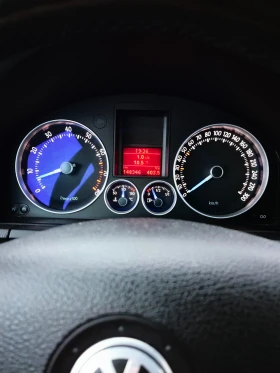 VW Golf R32, снимка 13