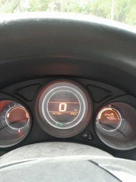 Citroen C4 1.4 90Кс, снимка 5