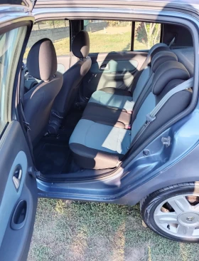 Renault Clio 1.2i , снимка 2