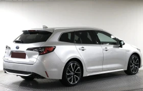 Toyota Corolla 2.0 Hybrid, 185 кс, Touring Sports Executive, снимка 2