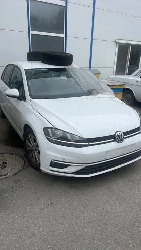 VW Golf 1.6 TDI na 4asti | Mobile.bg    6