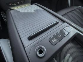 Kia EV9 GT LINE* * LONG RANGE* FULL - 48500 € / 94857.76 лв. - 54187991 10