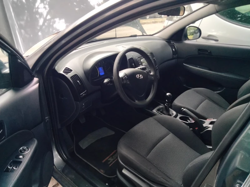 Hyundai I30 CW LPG, снимка 2 - Автомобили и джипове - 47500167