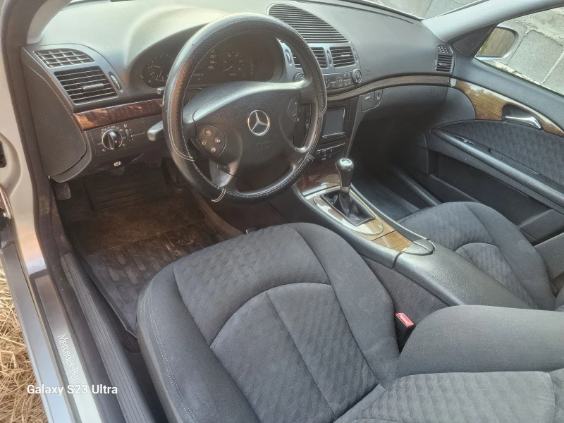 Mercedes-Benz E 220 2, 2CDI, снимка 7 - Автомобили и джипове - 51630231