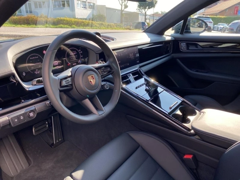 Porsche Panamera 4 E-HYBRID ACTIVE-RIDE SPORT DESIGN BOSE PANO 360, снимка 9 - Автомобили и джипове - 51794021