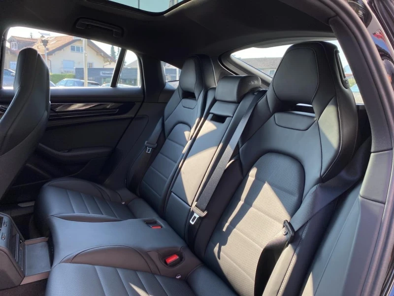 Porsche Panamera 4 E-HYBRID ACTIVE-RIDE SPORT DESIGN BOSE PANO 360, снимка 15 - Автомобили и джипове - 51794021
