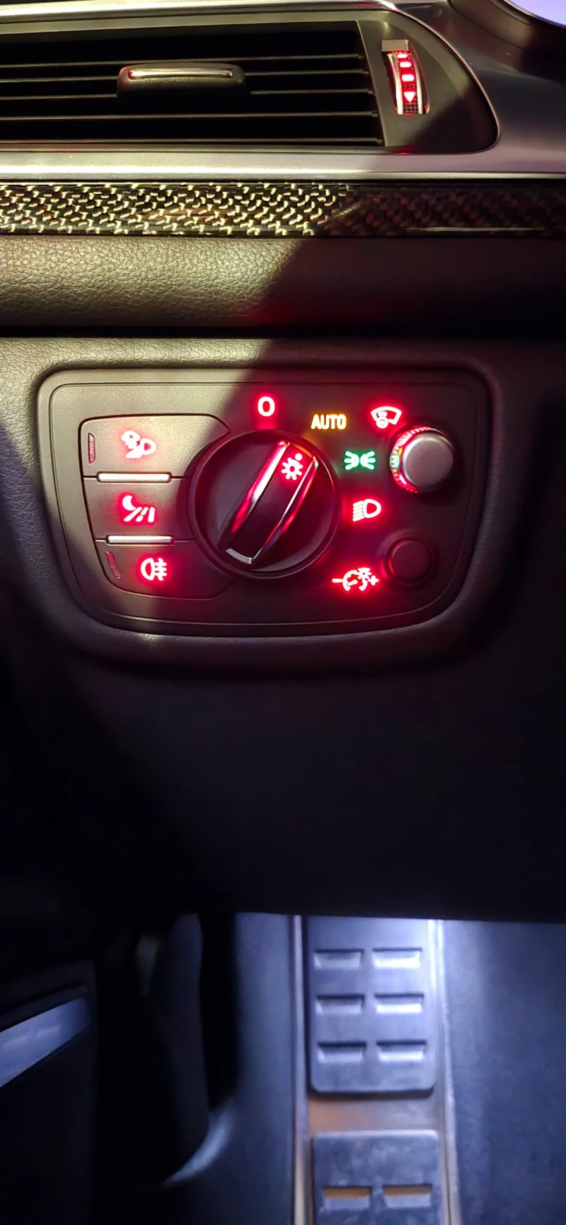 Audi Rs6 MATRIX CARBON CERAMICA PANORAMA , снимка 14 - Автомобили и джипове - 52102202