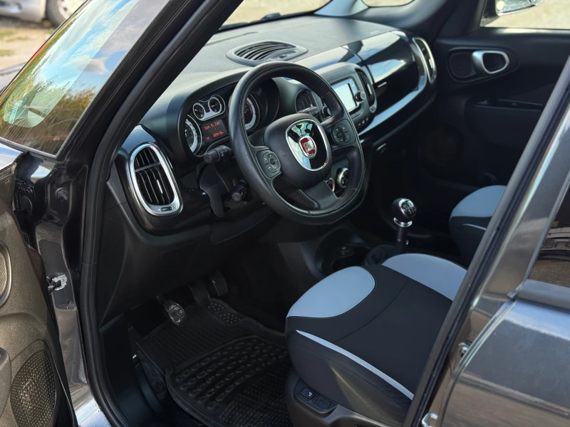 Fiat 500L 1.6 Multijet* ПЕРФЕКТЕН* , снимка 11 - Автомобили и джипове - 52201271