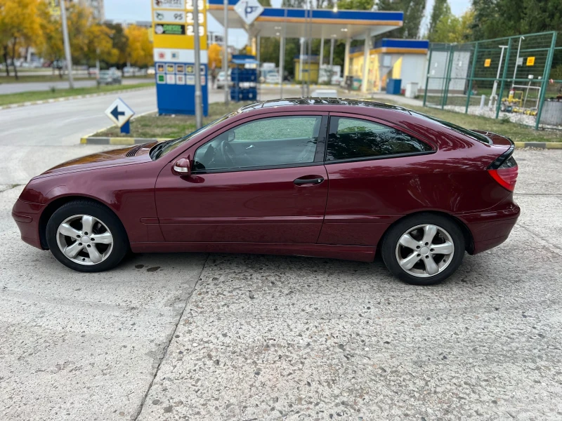 Mercedes-Benz C 230, снимка 4 - Автомобили и джипове - 52478026