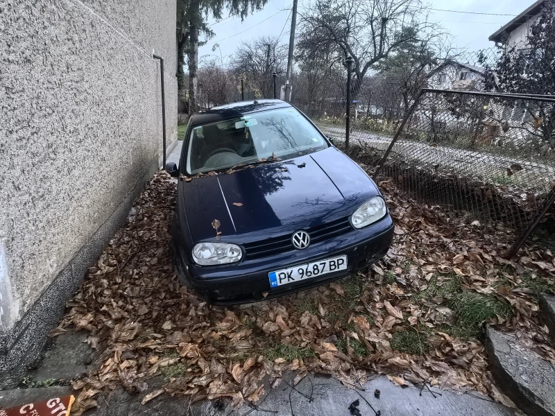 VW Golf 1.6, снимка 2 - Автомобили и джипове - 52565525