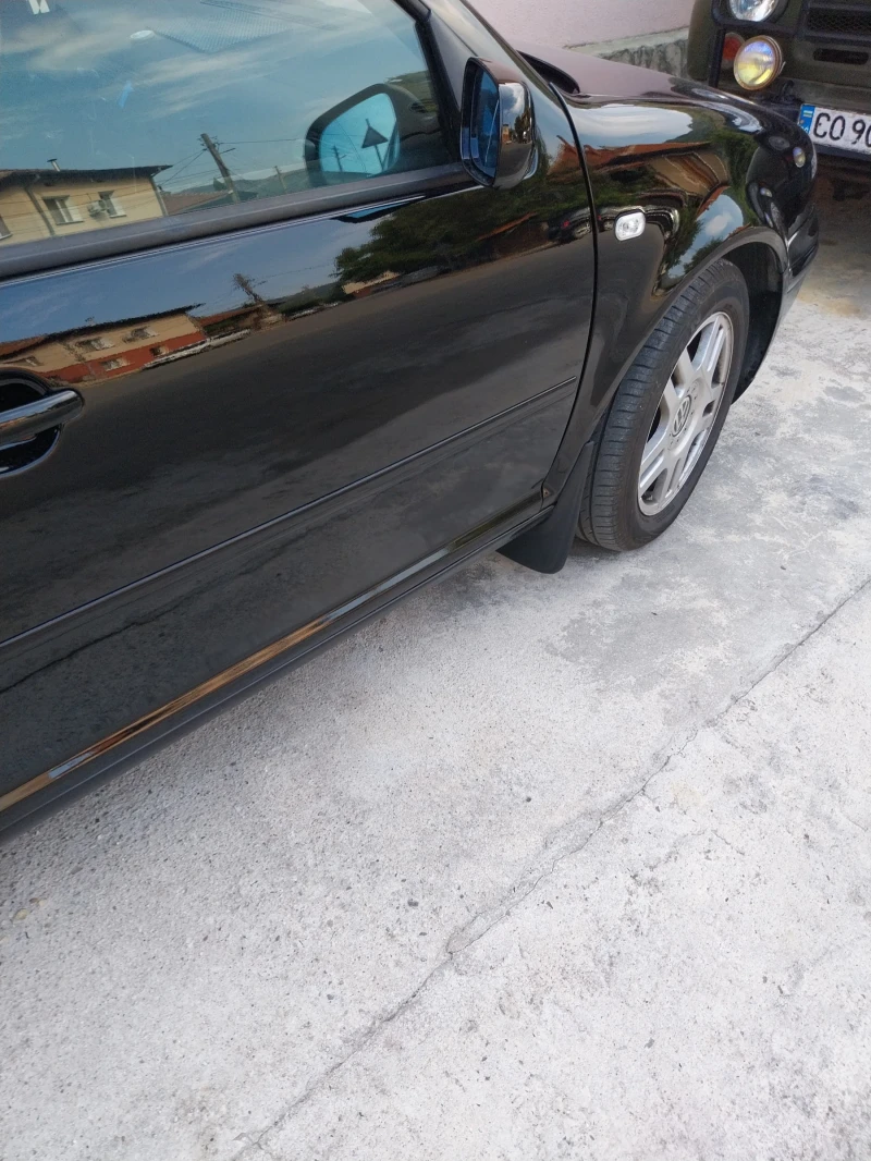 VW Golf, снимка 3 - Автомобили и джипове - 52851209