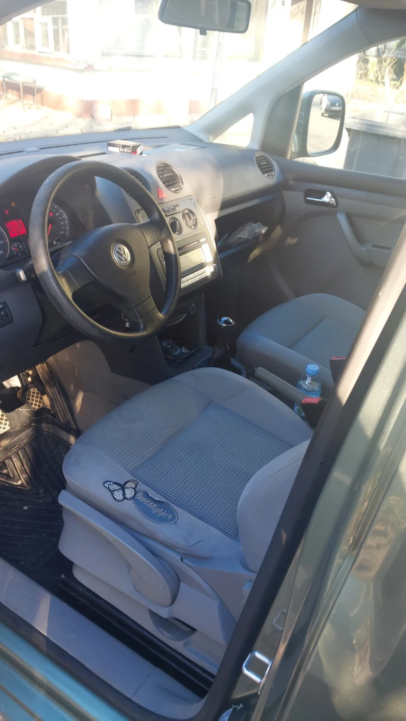 VW Caddy, снимка 6 - Автомобили и джипове - 52860921