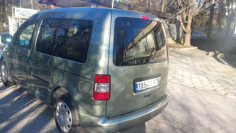 VW Caddy, снимка 4 - Автомобили и джипове - 52860921
