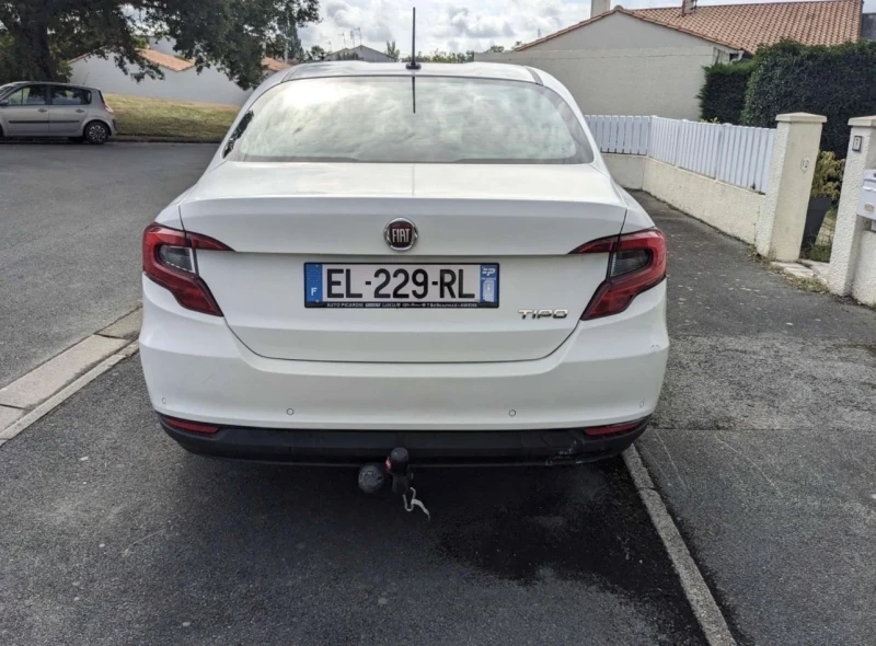 Fiat Tipo 1.4i, снимка 3 - Автомобили и джипове - 52968216