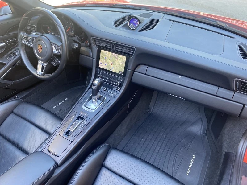 Porsche 911 Targa 4 GTS, снимка 11 - Автомобили и джипове - 53453956