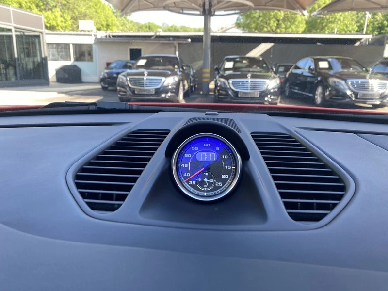 Porsche 911 Targa 4 GTS - изображение 10