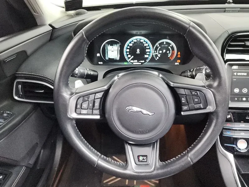 Jaguar XE 20D R Sports | Mobile.bg � ����������� 15