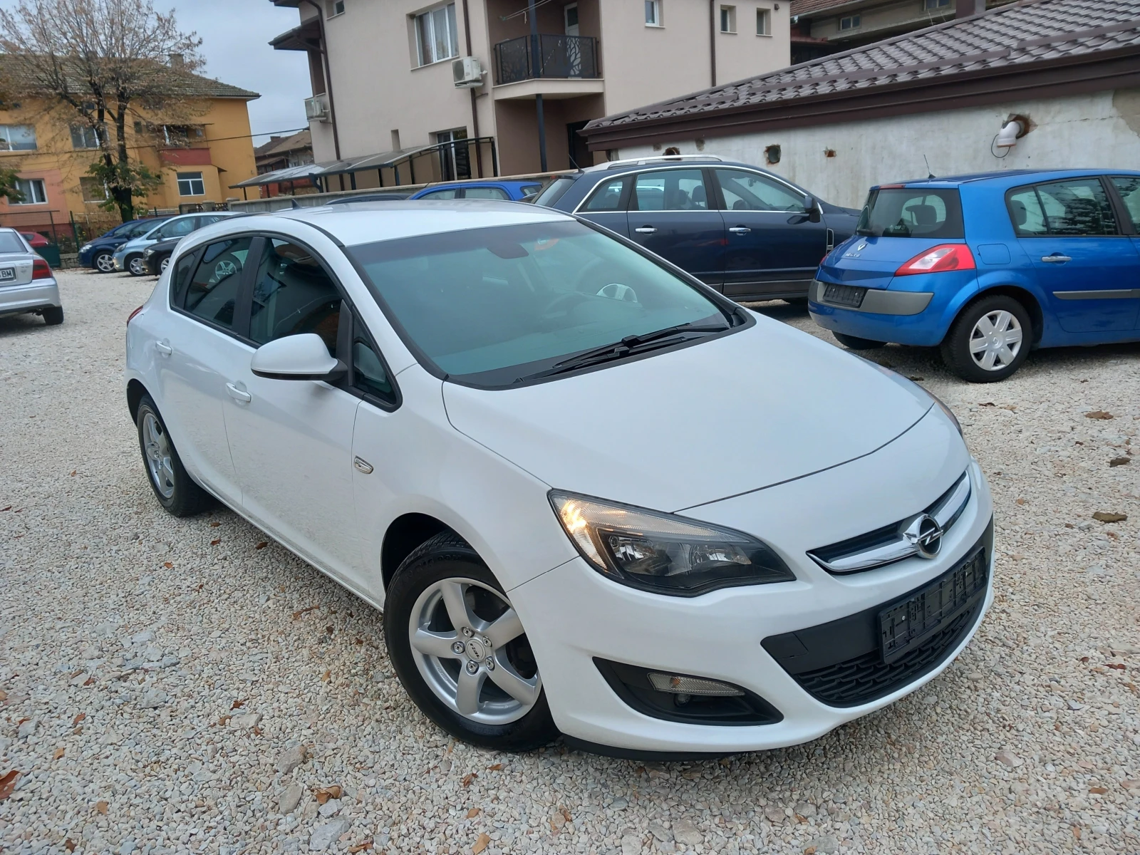 Opel Astra 1.6CDTI Facelift камера - [1] 