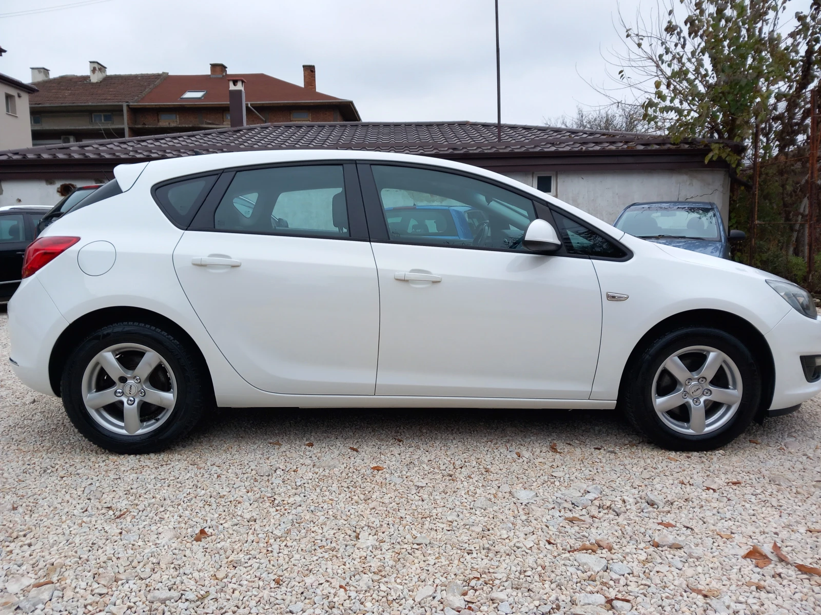 Opel Astra 1.6CDTI Facelift камера - изображение 2