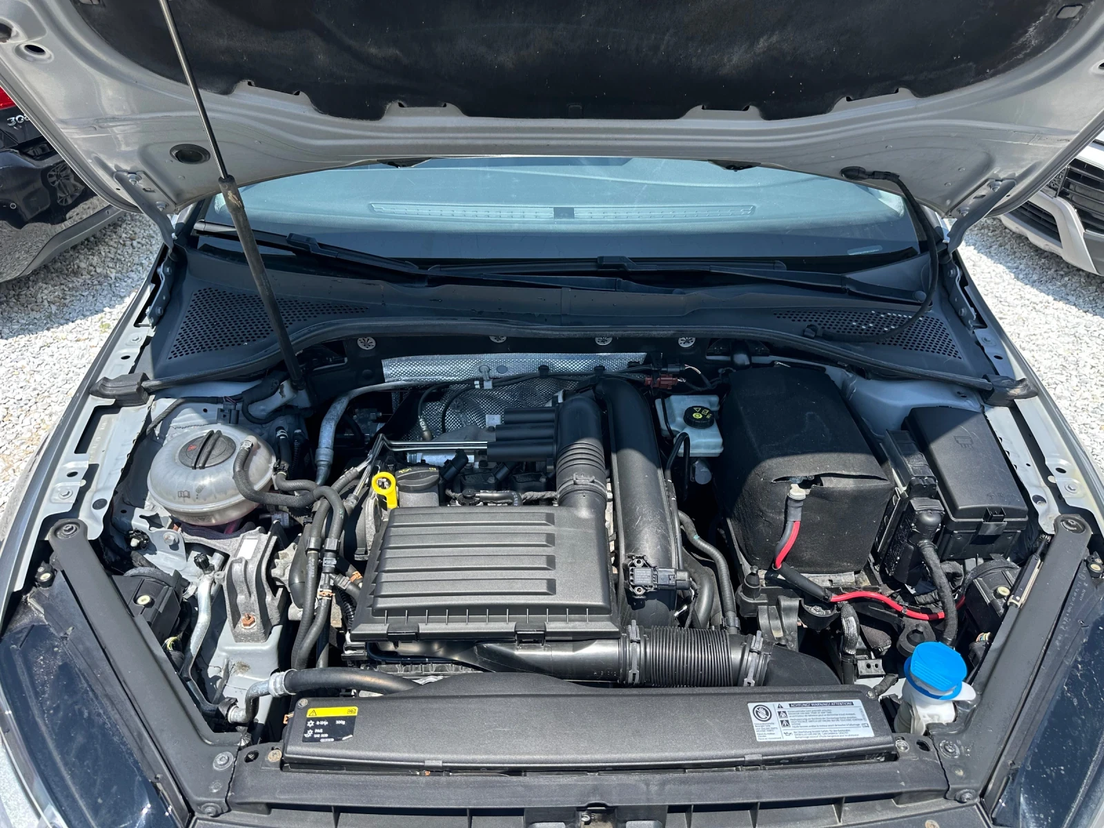 VW Golf 1.4TSI  | Mobile.bg — изображение 14