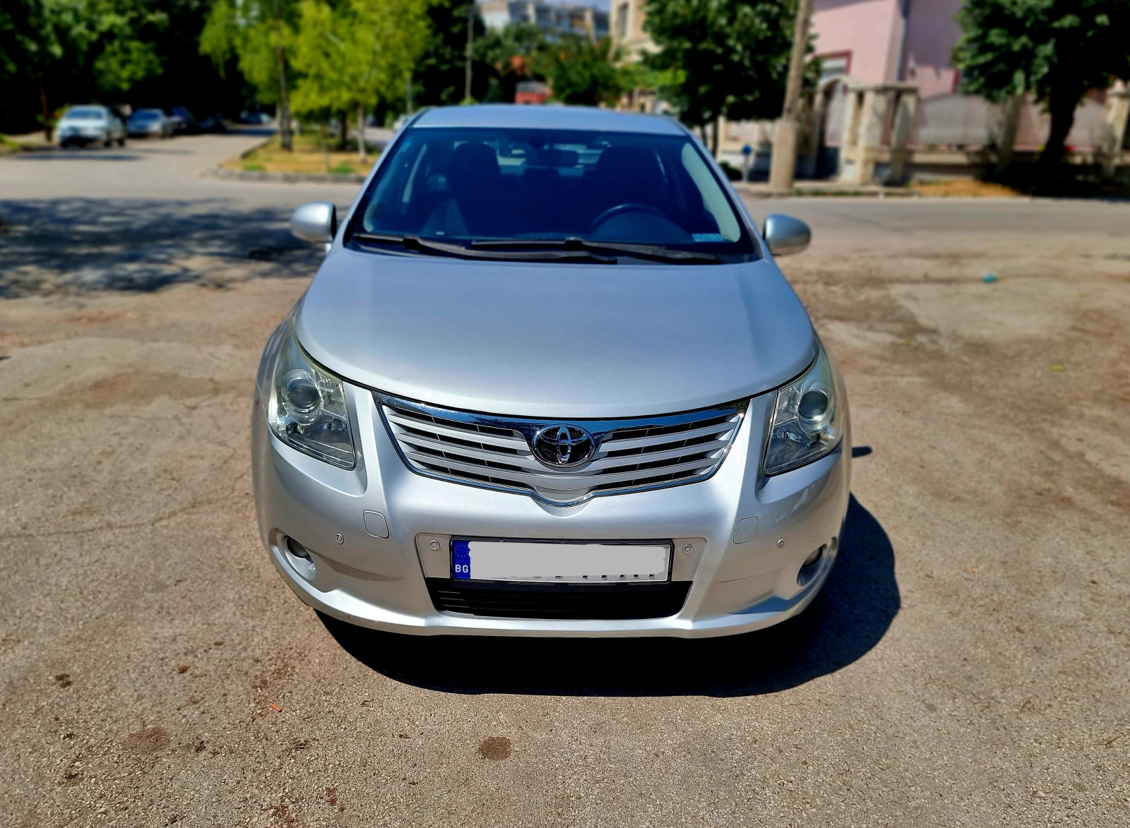 Toyota Avensis  - изображение 2