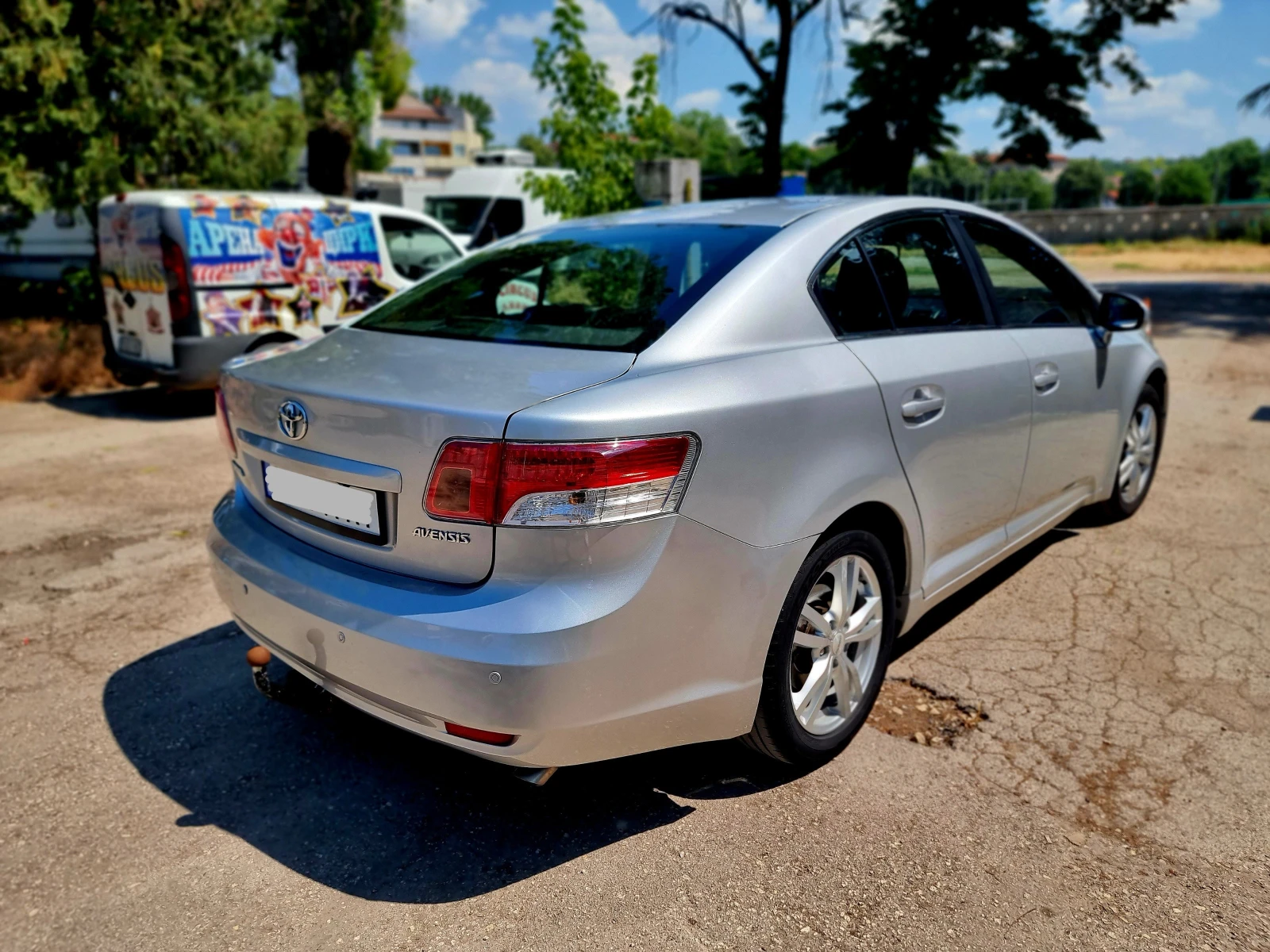 Toyota Avensis  - изображение 7