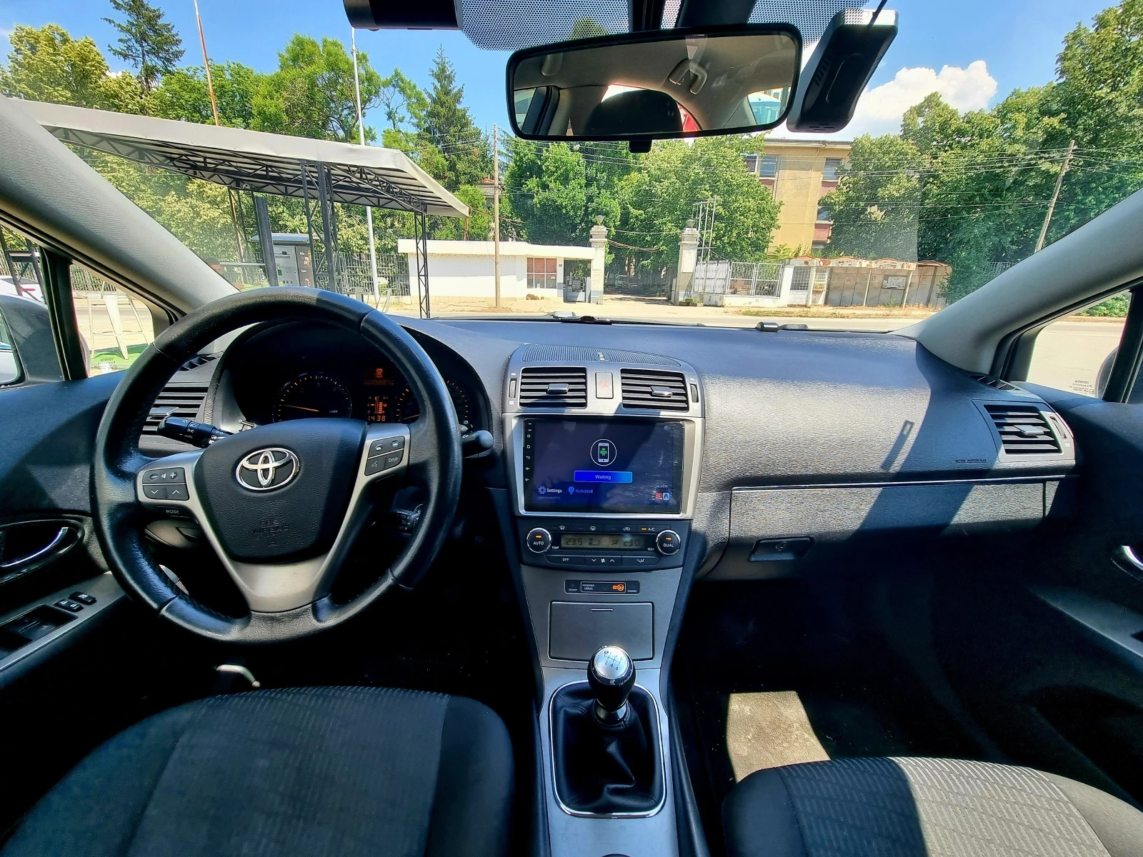 Toyota Avensis  - изображение 10