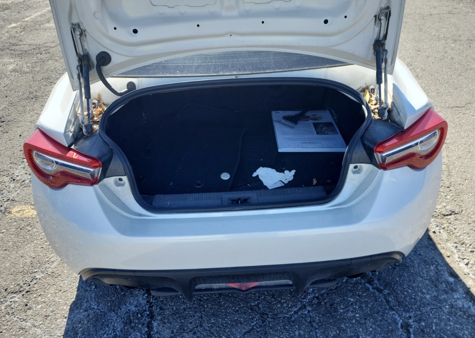 Toyota GT86 2DR CPE AUTO - изображение 10