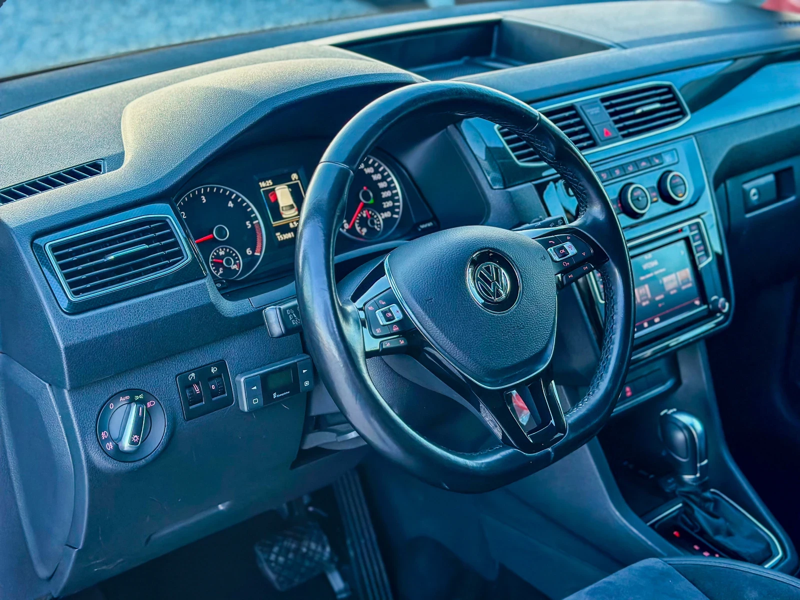 VW Caddy 2.0 TDI 150 кс :: DSG :: ПЕЧКА :: HIGHLINE:: - изображение 8