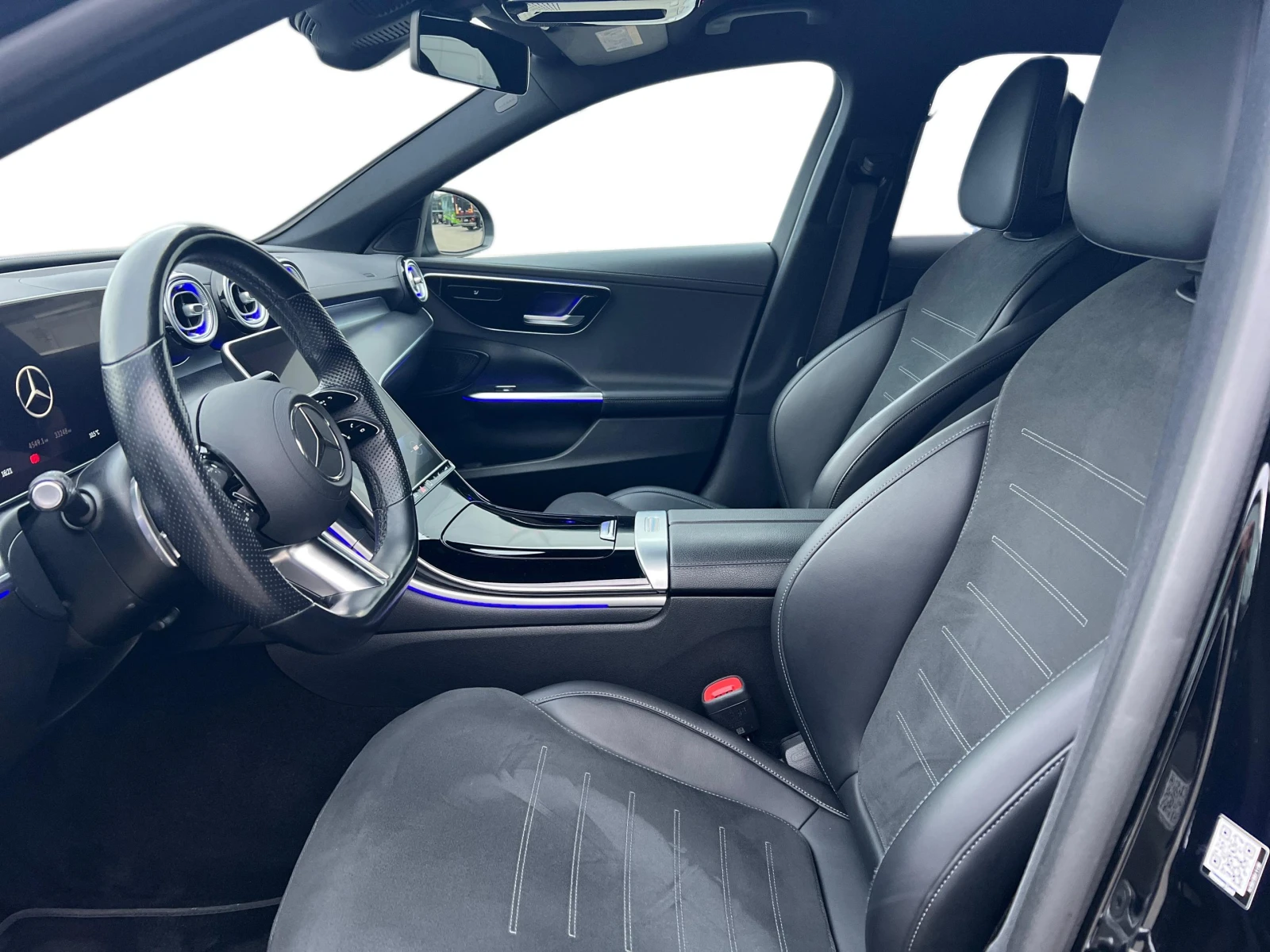 Mercedes-Benz C 200 4MATIC - изображение 8