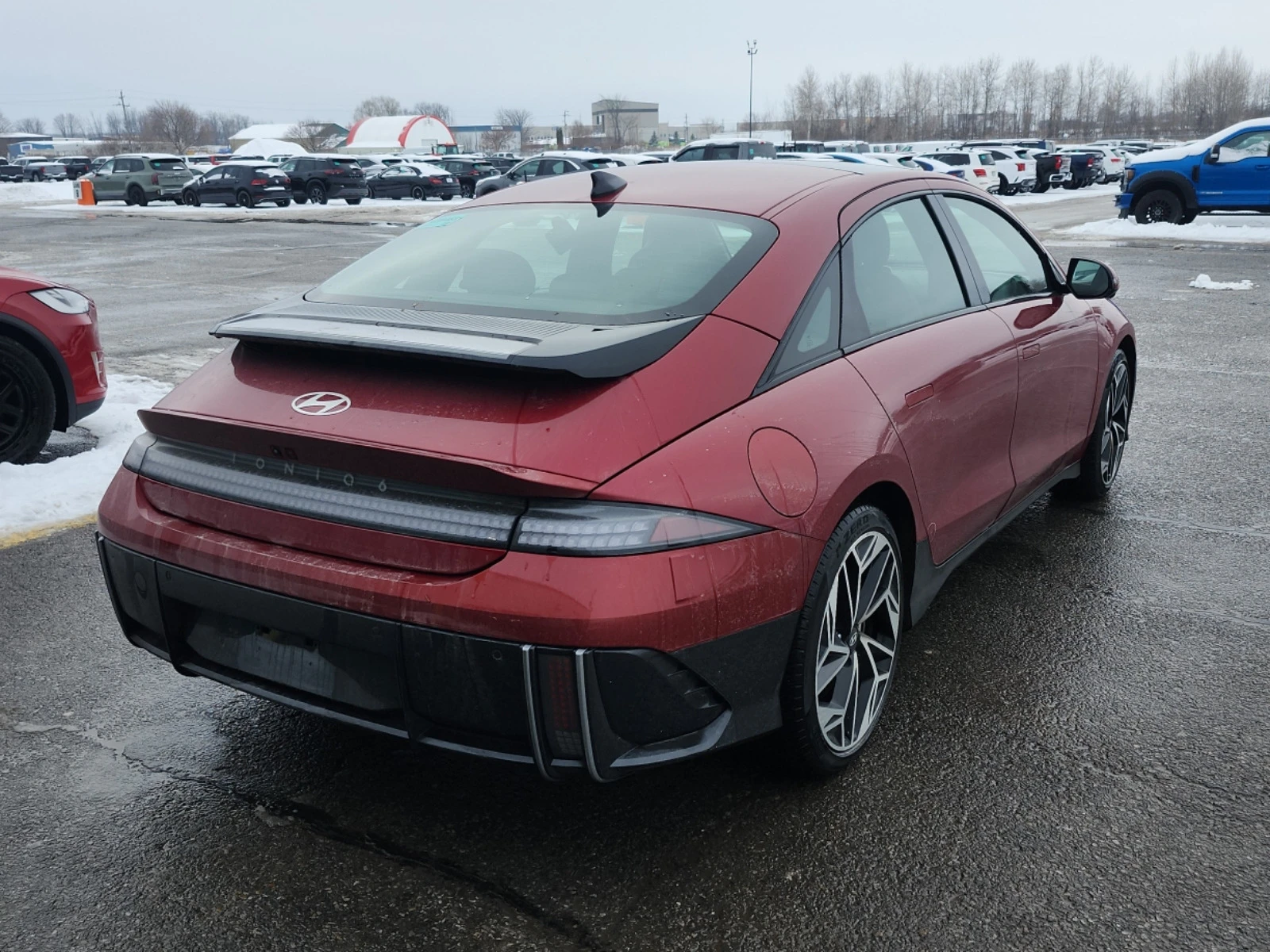 Hyundai Ioniq 6  - изображение 4