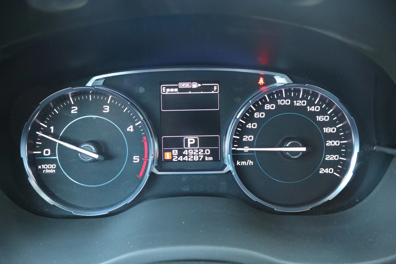 Subaru Forester 2.0D | Mobile.bg � ����������� 11